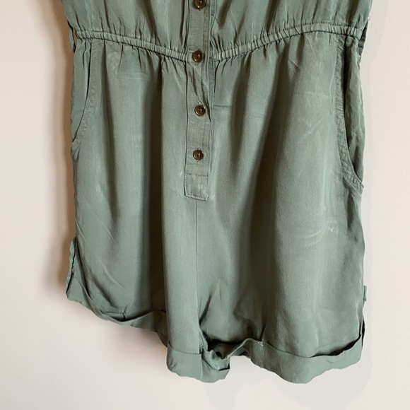 Forever 21 Romper - S - Picture 4 of 5